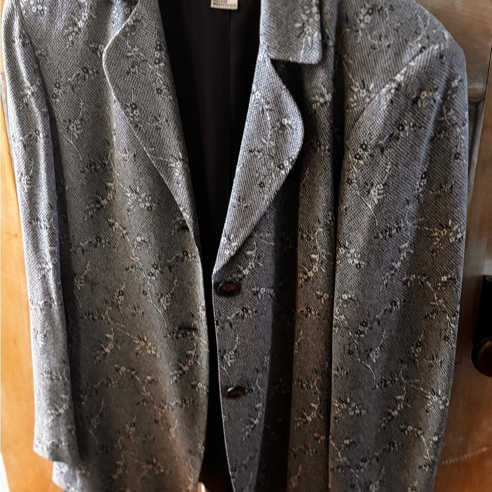 Jones Studio Gray patterned  Blazer